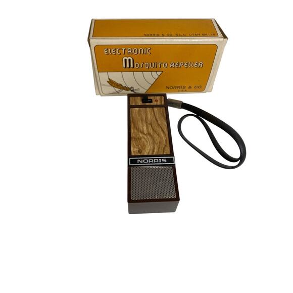 Vintage New Old Stock Electronic Mosquito Repeller Pocket Size Not Tested - Picture 1 of 4